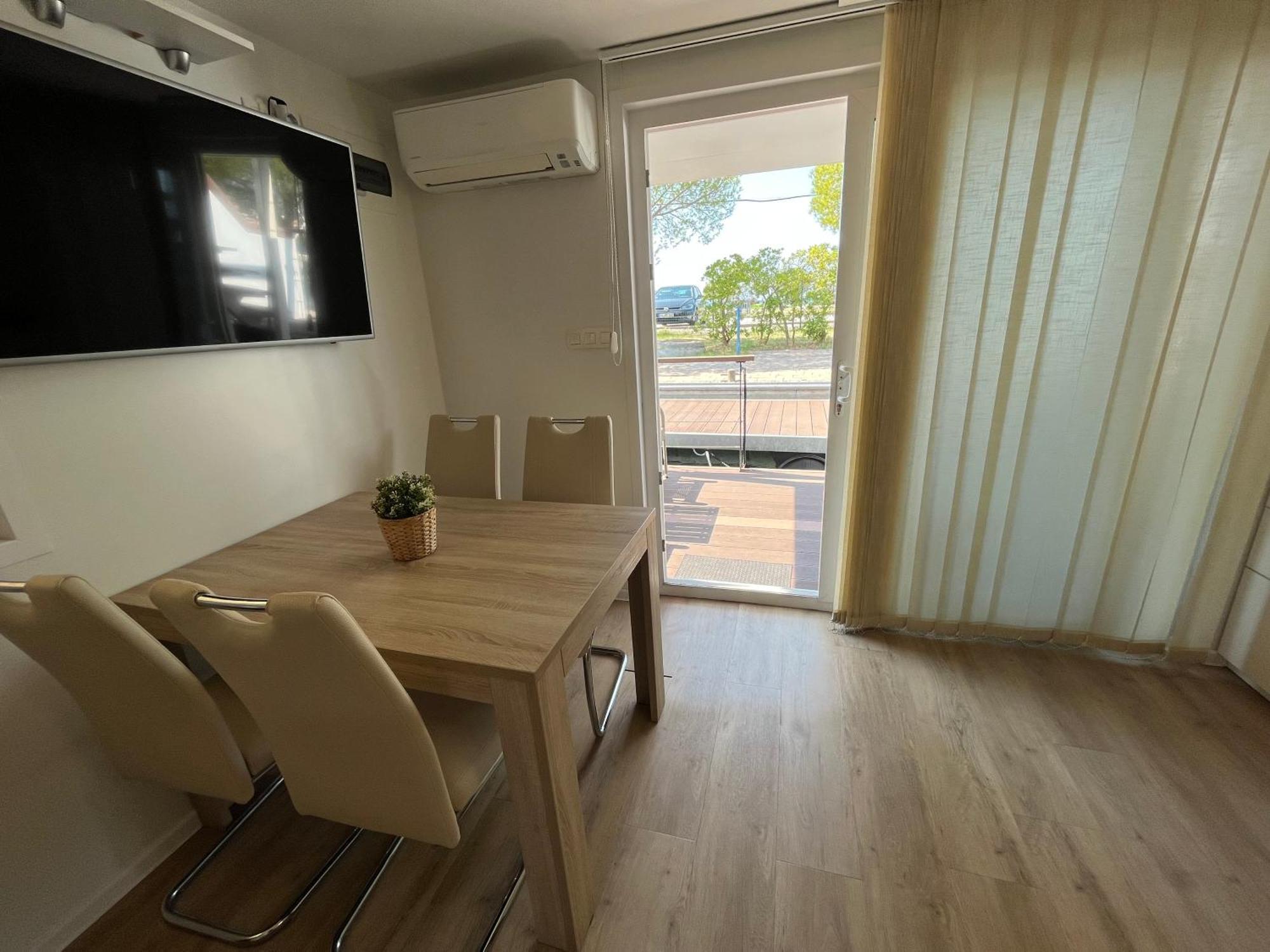Marina Luxury Houseboat Lace Portoroz Ngoại thất bức ảnh